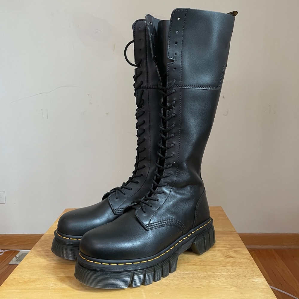 Dr. Martens Audrick 20 eye Platform Black Leather Boots Jadon W11 M10 UK9
